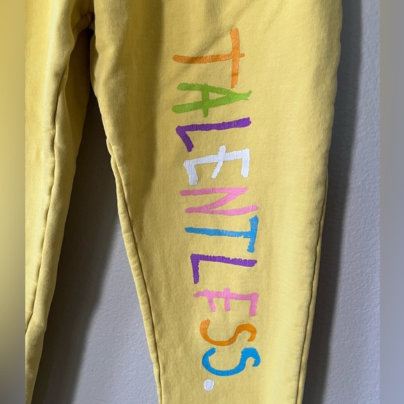 Talentless Elementary Yellow Jogger Sweatpants in Women’s Size M - Picture 4 of 16